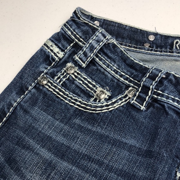 LIKE NEW ROCK & ROLL COWGIRL RIDING JEANS 26x34 ๐ - Picture 6 of 15